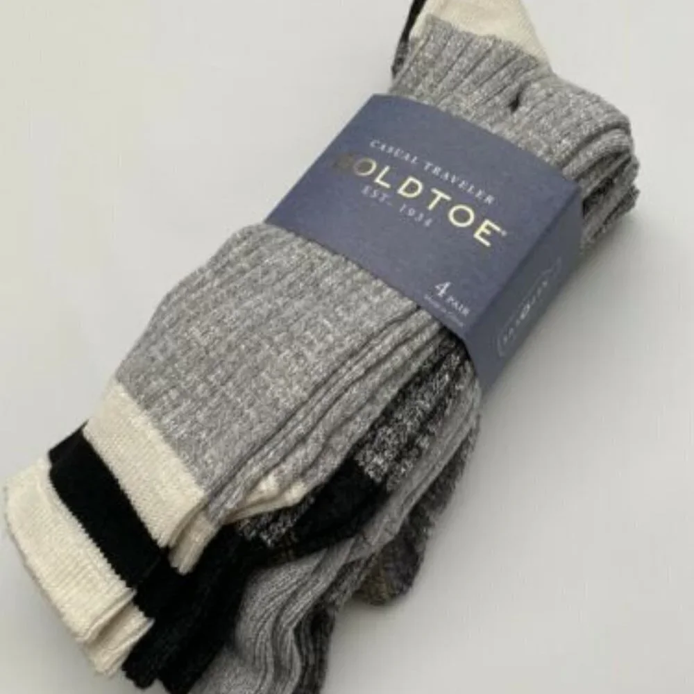 NWT - 4 Pack Gold Toe Men's Casual Traveler Crew Socks Fits Shoes - Size 6-12.5